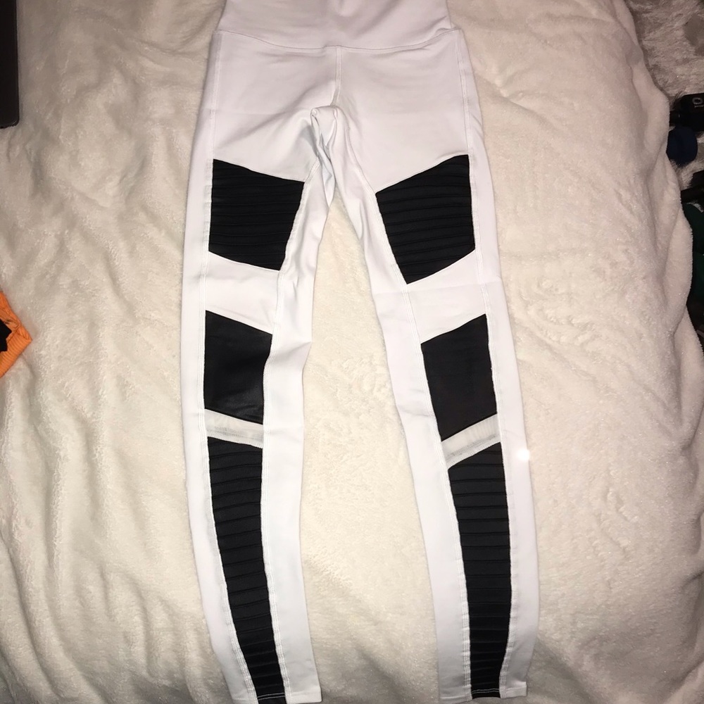 Alo Yoga High-Waisted Moto Leggings